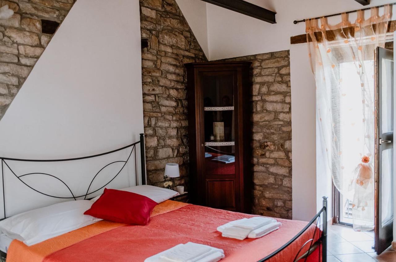 Altalanga Holidays House Cossano Belbo Esterno foto